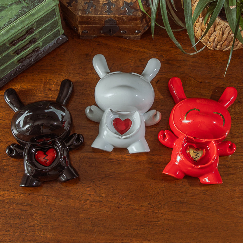 L.I.E. (LOVE ISN’T EASY) Dunny Ceramic Ashtray Complete Set of 3 - Kidrobot
