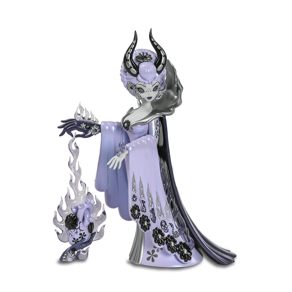 Witch Queen 8 Inch Vinyl Art Figure by Junko Mizuno - Violet Edition - Kidrobot