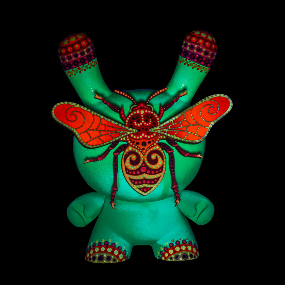 Flamboyant by MP Gautheron: Lush Bee 8" Custom Dunny (27/37) - Kidrobot