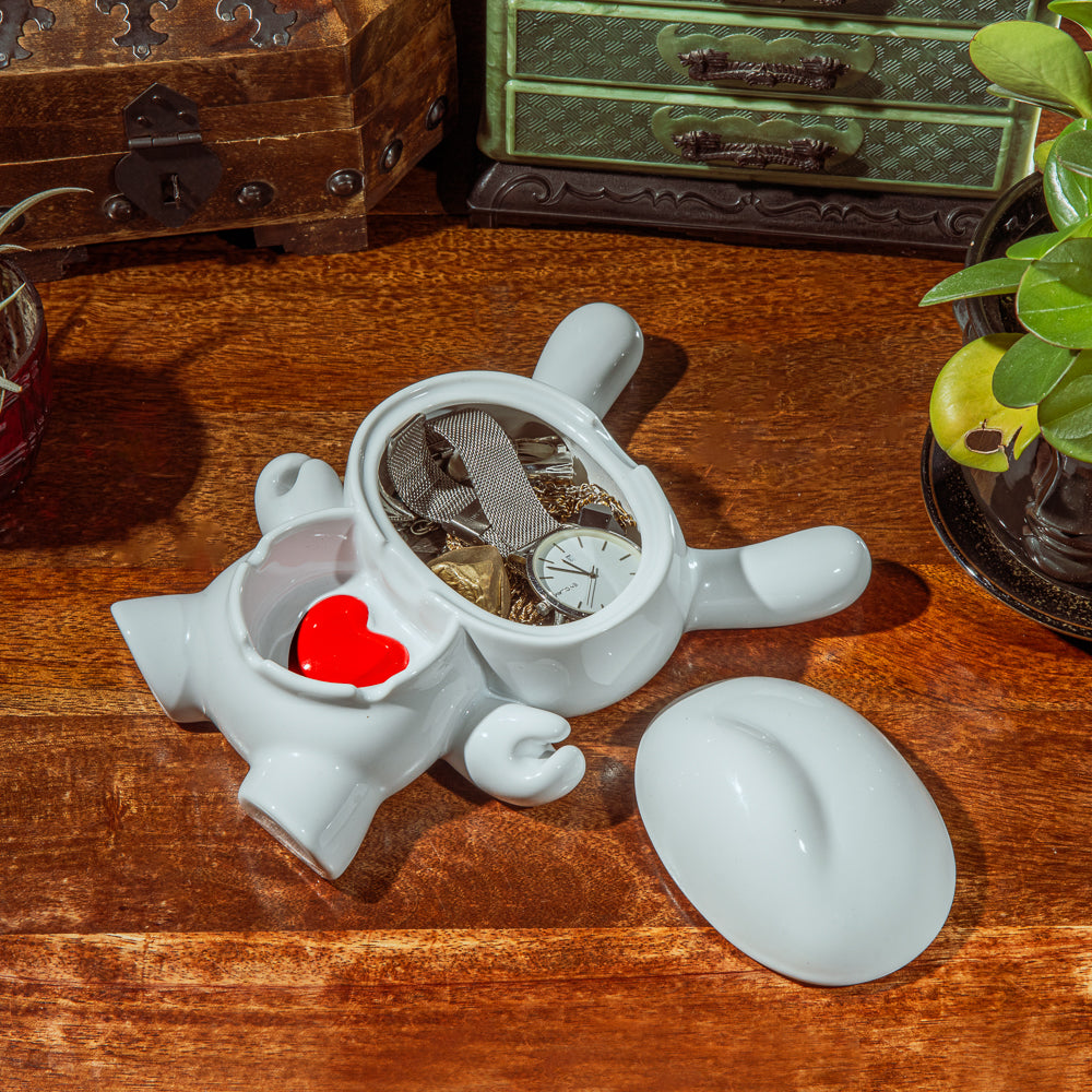 L.I.E. (LOVE ISN’T EASY) Dunny Ceramic Ashtray: PURE Edition - Kidrobot