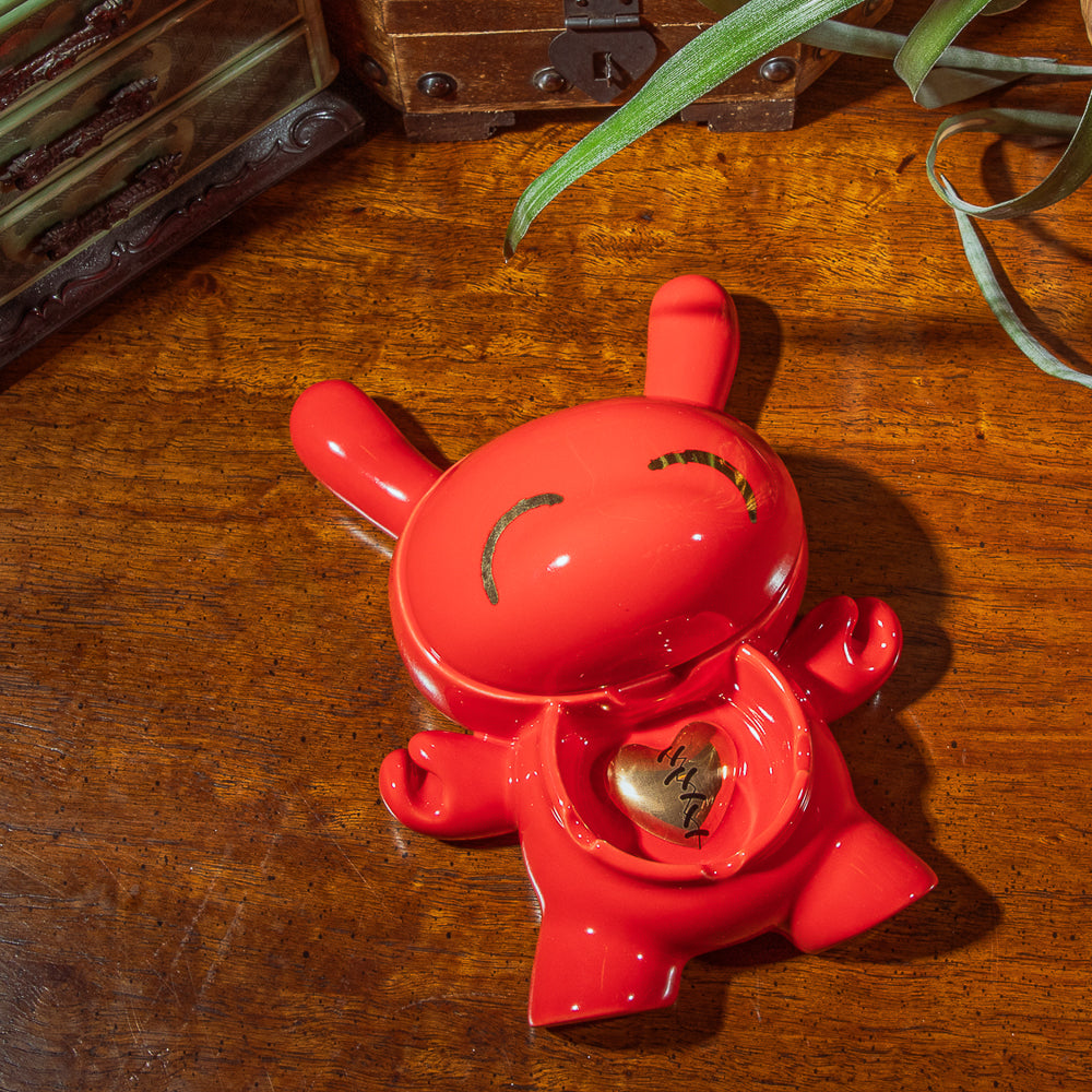 L.I.E. (LOVE ISN’T EASY) Dunny Ceramic Ashtray: BLAZE Edition - Kidrobot
