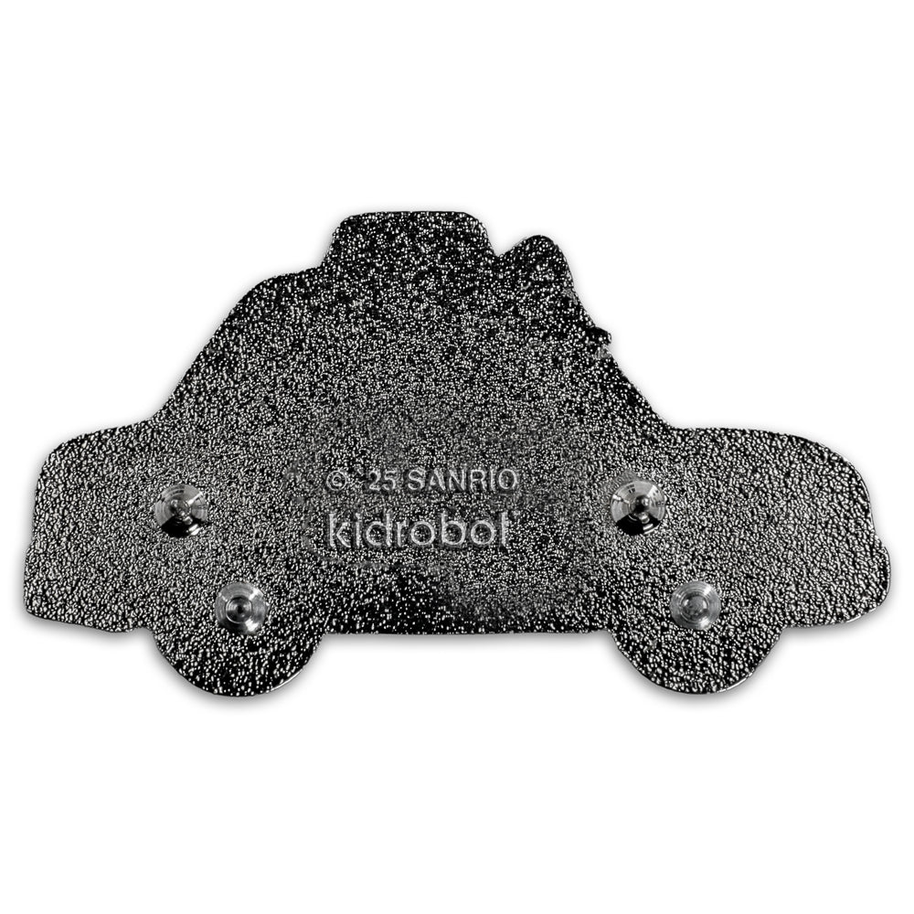 2025 CON EXCLUSIVE: Hello Kitty® NYC Deluxe Pins & Lanyard Set (Limited Edition of 500) - Kidrobot