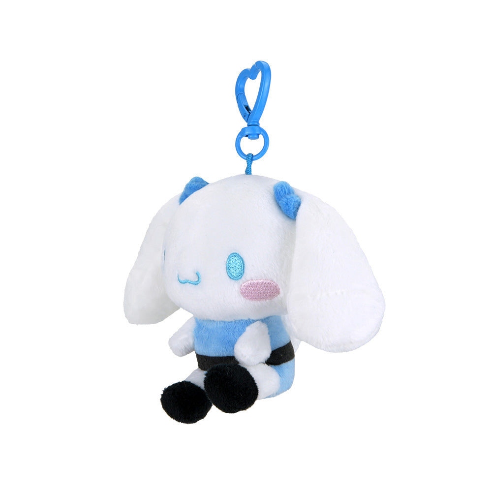 Sanrio Hello Kitty and Powerpuff Girls plush charm in a blind box with cute character design and colorful packaging.