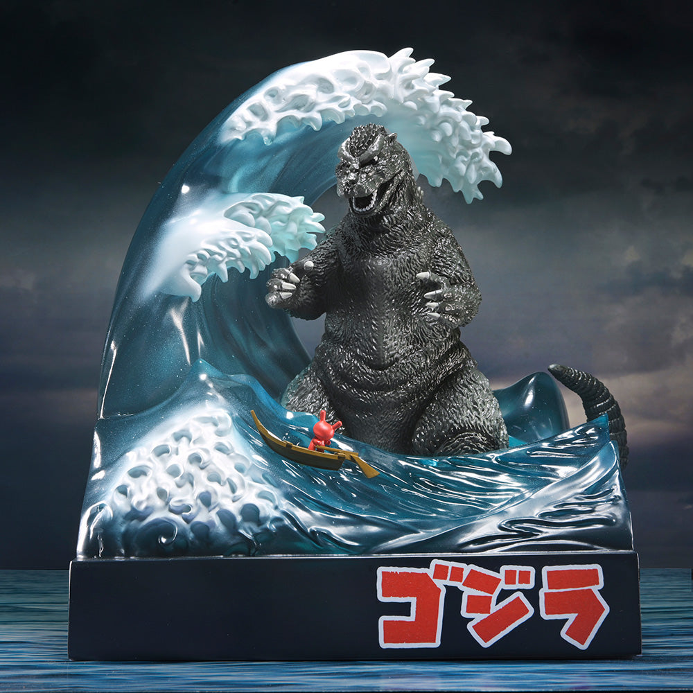 Great Wave Godzilla with Dunny 8" Resin Art Figure (Limited Edition) - NYCC Debut (PRE-ORDER)