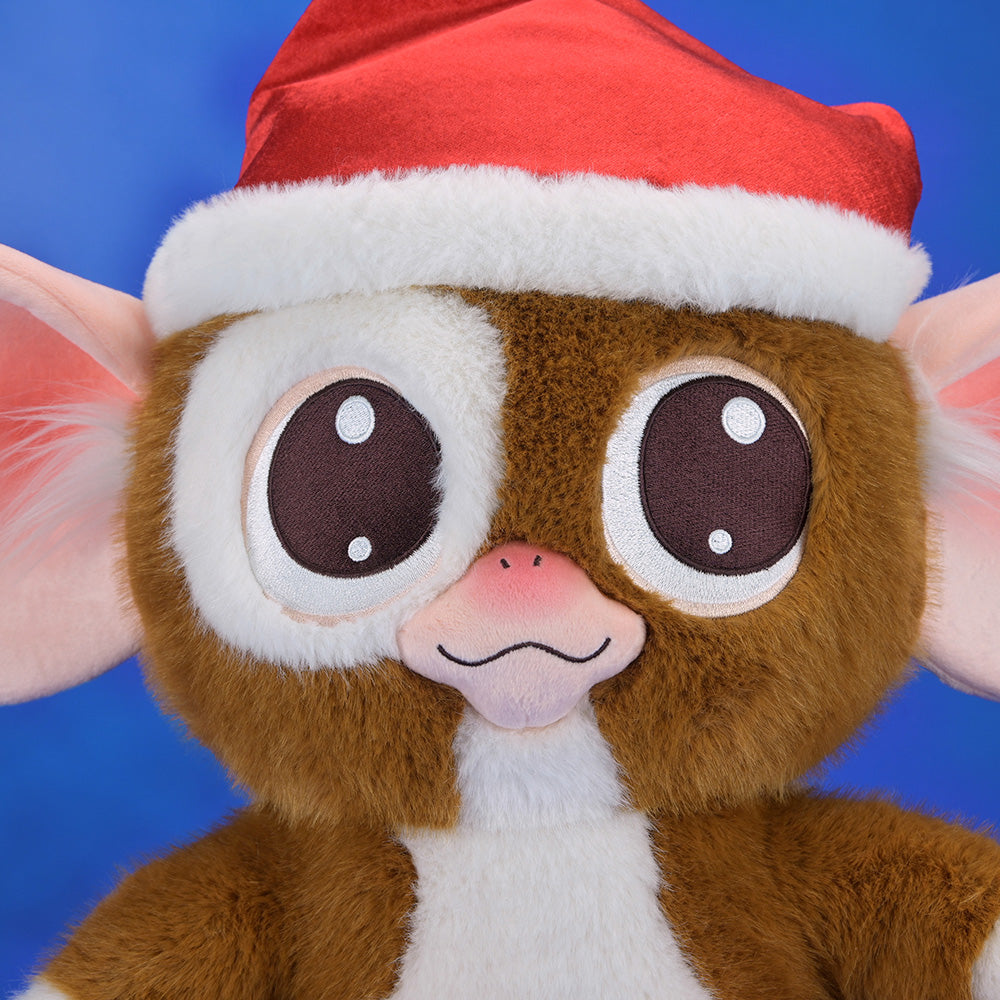 KR19750-Gizmo-w-Santa-Hat-