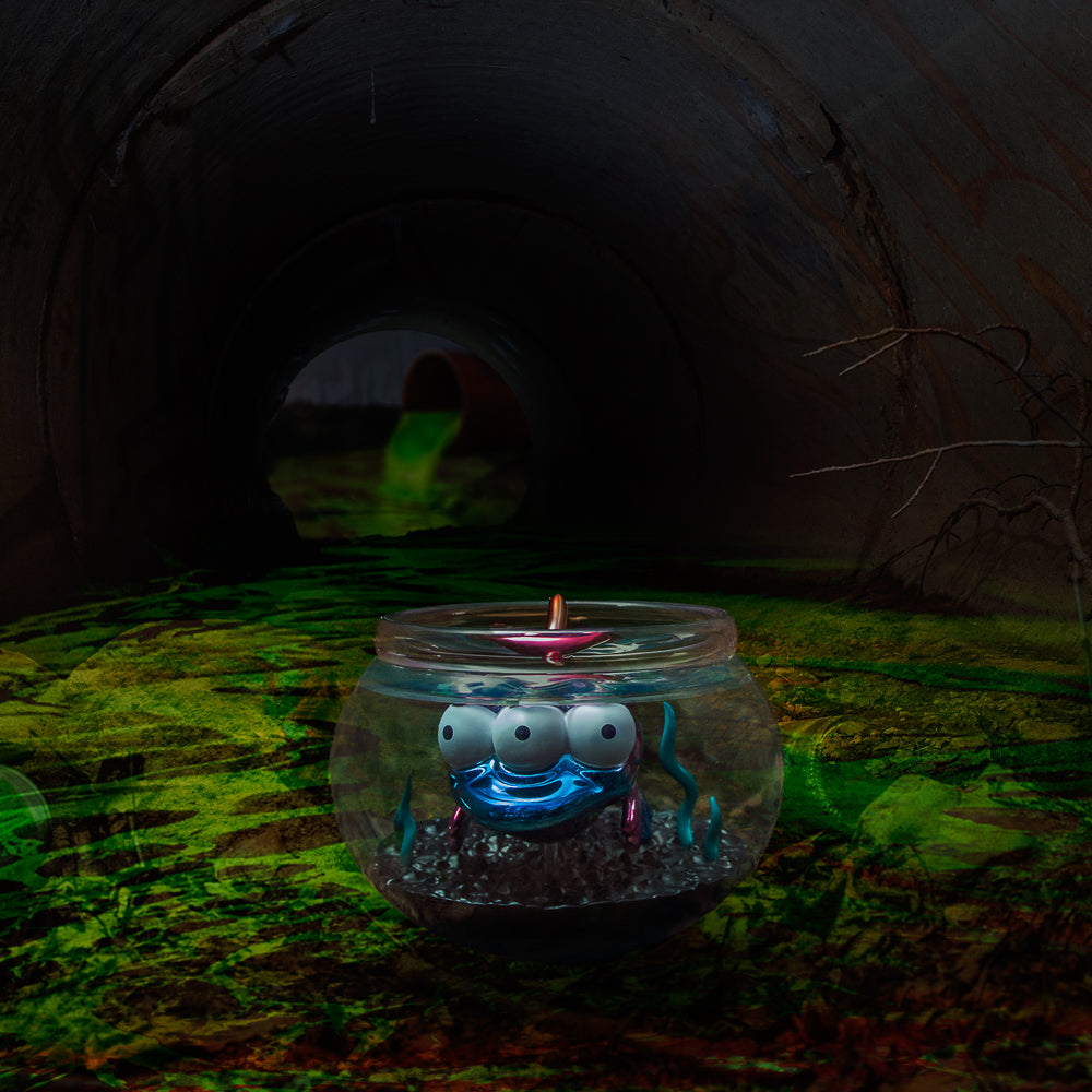 The Simpsons - Blinky in Fish Bowl 5.5” Vinyl Art Figure (Nuclear Electroplate Edition) - NYCC 2025 Debut - Kidrobot