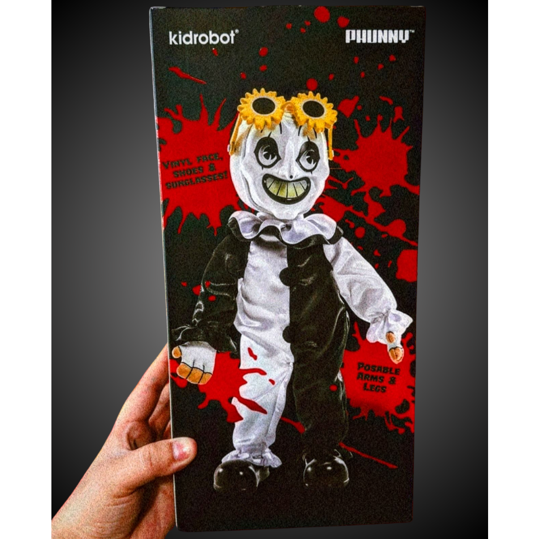 Terrifier 2 - Art the Clown with Glasses Vinyl Face Phunny on Kidrobot.com