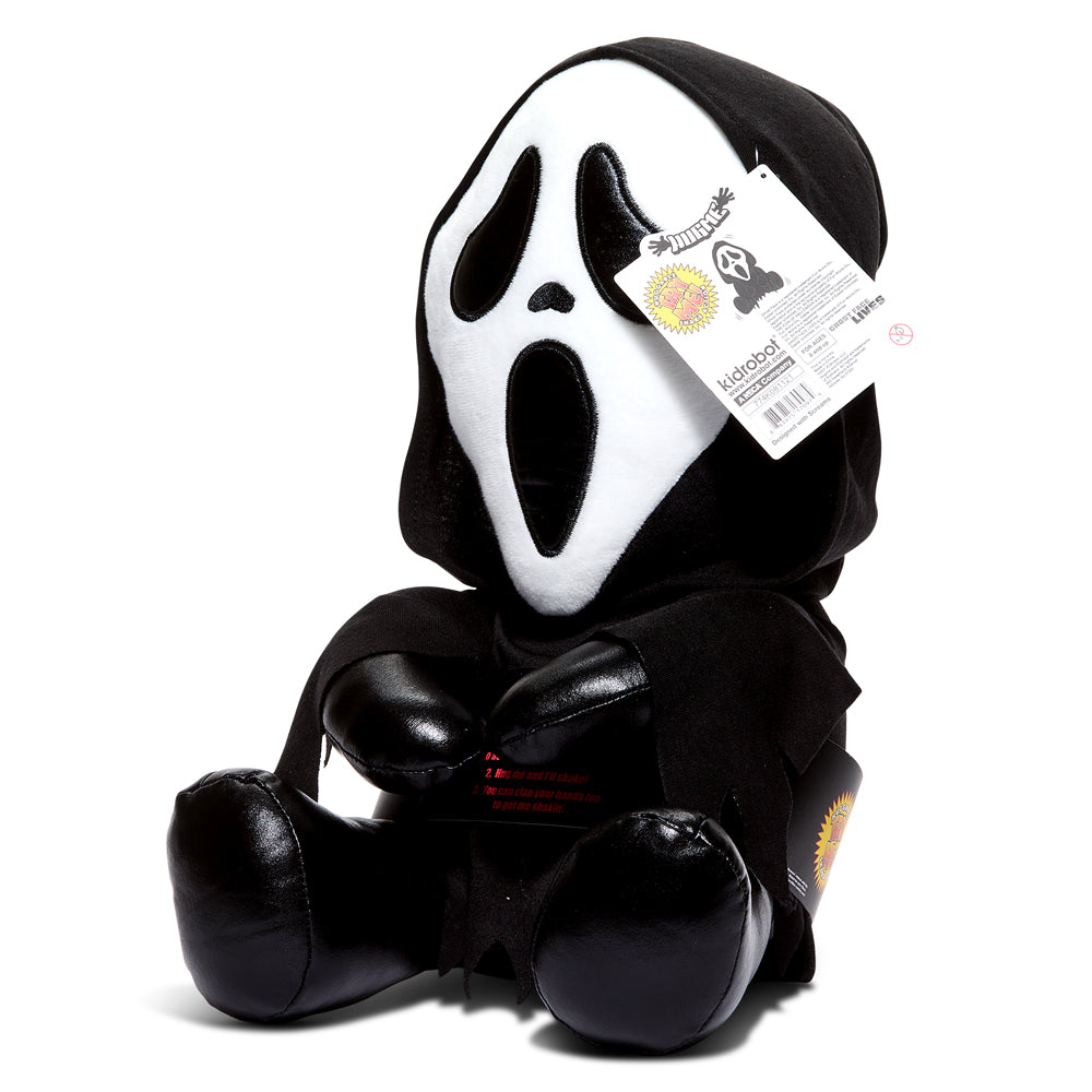 https://www.kidrobot.com/cdn/shop/products/Kidrobot-Ghost-Face-Scream-HugMe-Plush-2_1000x1000.jpg?v=1643834381