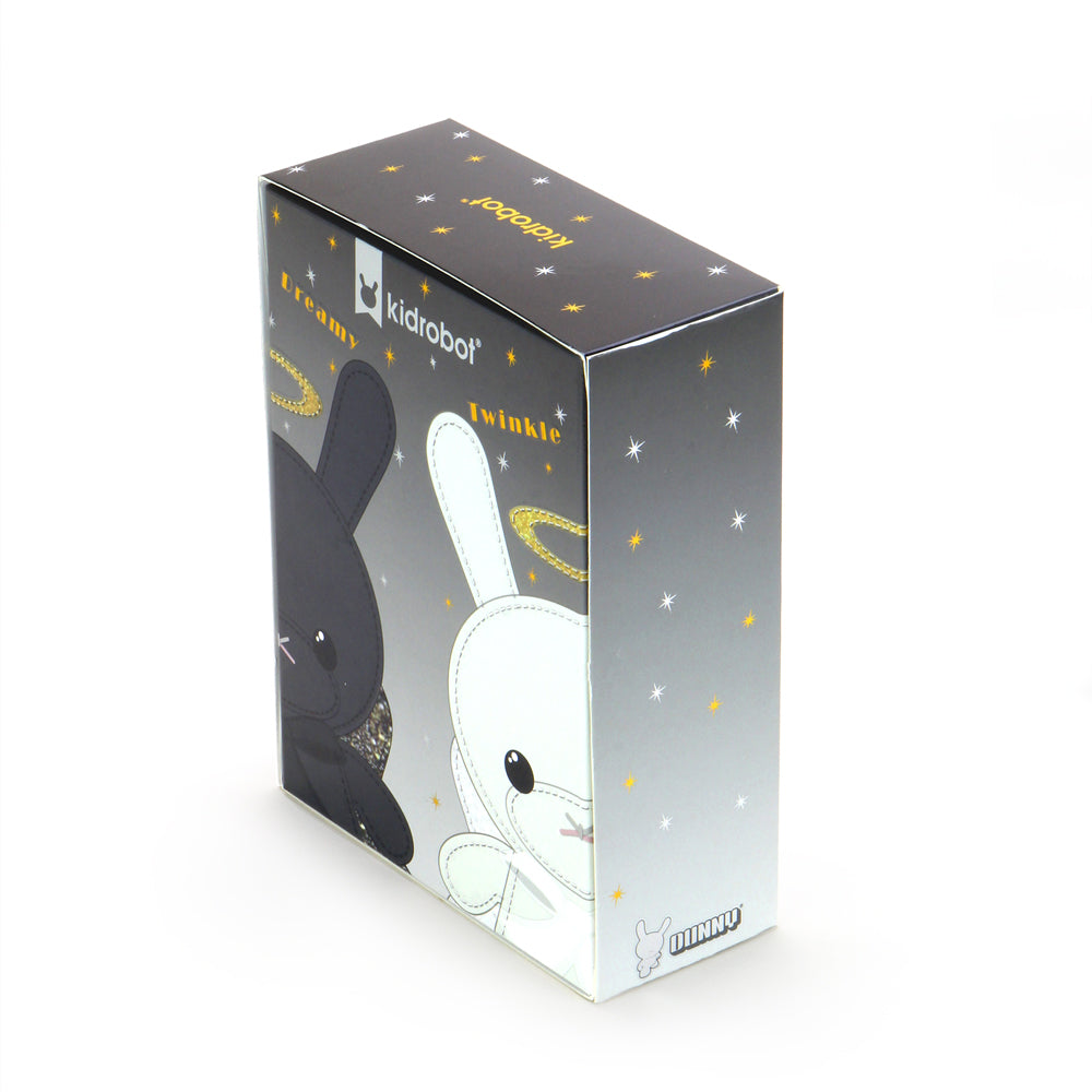 Flat Bonnie Annual Holiday Dunny 5-inch plush ornament in exclusive Dreamy Edition featuring festive holiday details.