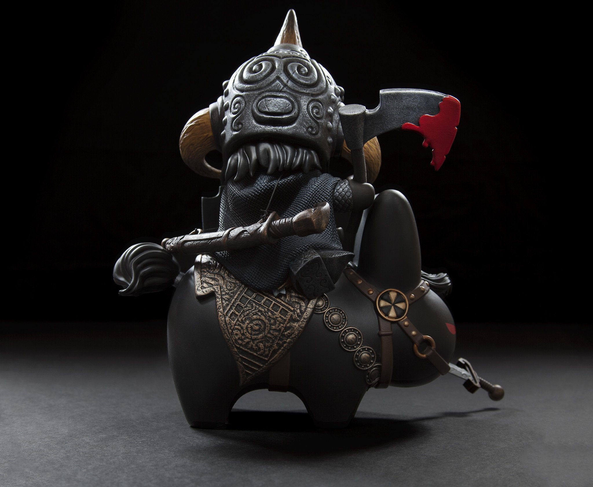 Limited edition Frank Kozik Frazetta Death Dealer medium art figure, vinyl sculpture with detailed design, sold out.